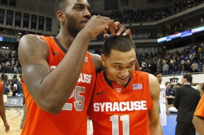 NCAA: Τρελό buzzer-beater για Σίρακιουζ (videos)