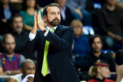 Πλάθα στο Onsports: «100 ματς να δεις… Παναθηναϊκό δεν σταματάς!» (photos+videos)