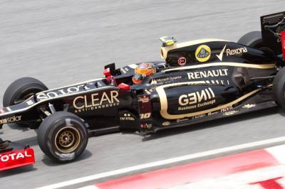 Lotus: Δοκιμές με Γκροσάν