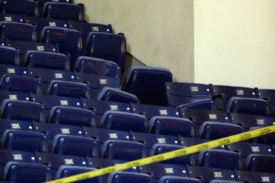 NCAA: Έπεσε η οροφή και αναβολή (videos)