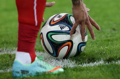 Football League: Στο «σκαμνί» εννέα ομάδες