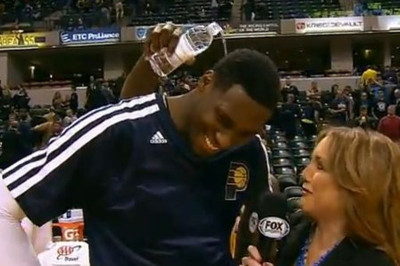 Ιντιάνα Πέισερς: Έλουσαν τον Μαϊνμί μπροστά στην κάμερα! (video)