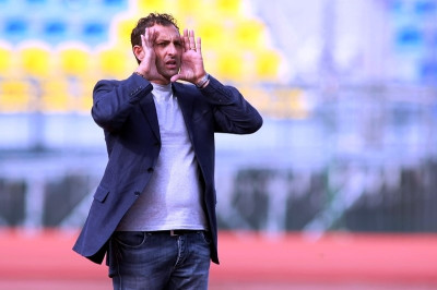 Κολονέλο: «Υπήρχε ξεκάθαρο πέναλτι που δε δόθηκε»