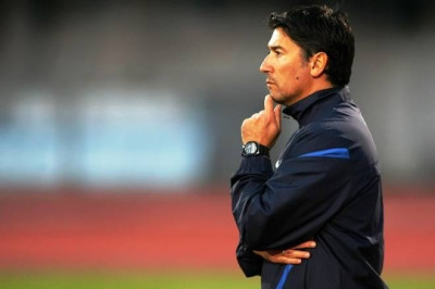 Εθνική Ελπίδων: Αθανασιάδης αντί Καπίνο