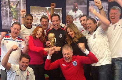 Μουντιάλ: Μεγάλα ονόματα του ποδοσφαίρου στο τραγούδι της Αγγλίας (photos)