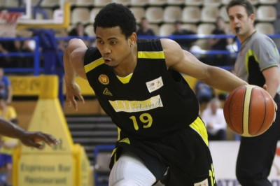 Ζιελόνα Γκόρα: Πήρε Στόγκλιν