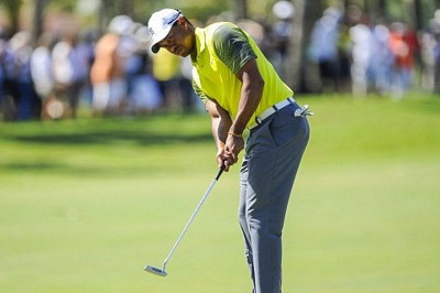 Γκολφ: Ρεκόρ παρά... δύο μέτρα από Τάιγκερ Γουντς (photos+videos)