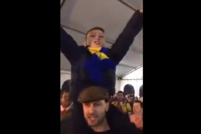 Άρσεναλ: Παιδί πρωτοστατεί σε σύνθημα κατά της Τότεναμ (video)