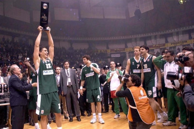 Παναθηναϊκός: Θυμήθηκε το έπος του 2002 η Ευρωλίγκα (video)