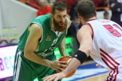 Ούνιξ Καζάν: Στα προημιτελικά οι Έλληνες