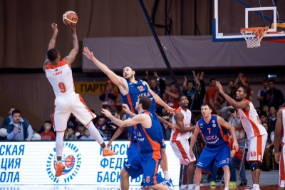 Ουέιφερ στο Onsports: «Άλλον τρόπο σκέψης με τον κόουτς του Ολυμπιακού» (photos+videos)