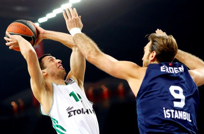 Ούκιτς: «Ακόμη ζωντανοί!» (photos)