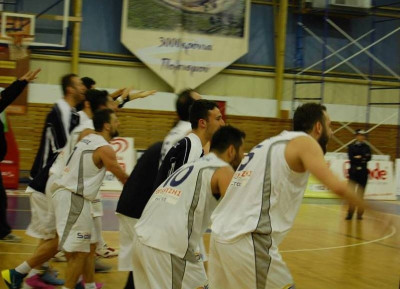 Α2: Αμετάβλητη η κορυφή