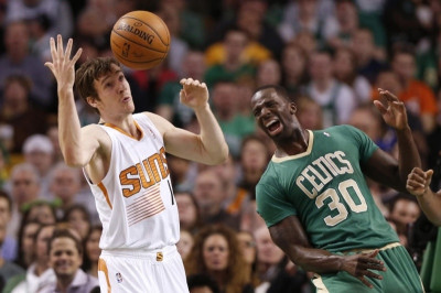 Φίνιξ Σανς: Δραπέτευσαν από Βοστόνη (video)