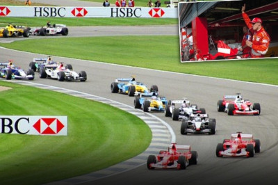 Φόρμουλα 1: Ο Σουμάχερ τους οδηγεί... (photos+videos)