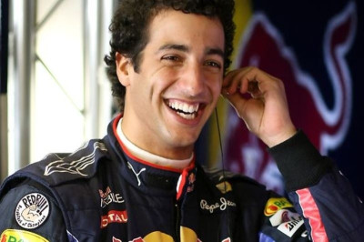 Ακυρώθηκε ο Ρικιάρντο, τρίτος ο Μπάτον