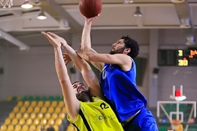 Νότιος Όμιλος: Ακάθεκτοι οι πρωτοπόροι, τραυματίστηκε σοβαρά ο Αποστολίδης