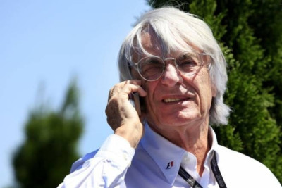 Έκλεστοουν: «Δεν ακούγονται τα μονοθέσια» (video)