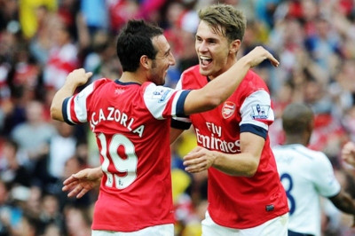 Άρσεναλ: Τριπλή ανανέωση!