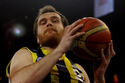 Σαβάς: «Θα τα δώσουμε όλα με Παναθηναϊκό»