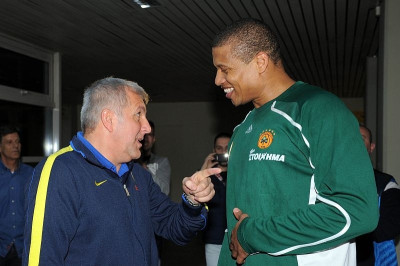 Μπατίστ: «Σεβασμός σε Ζοτς και Φράγκι»