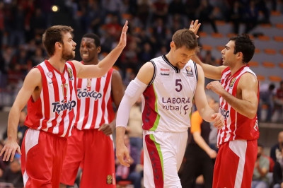 Νοτσιόνι: «Μόνο έτσι νικάς τον Ολυμπιακό στην έδρα του» (photos)