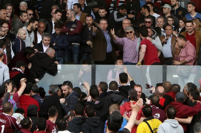 Λάρισα: Ένταση με Πλεξίδα (photos)