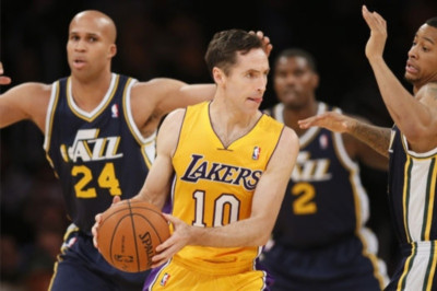 Λος Άντζελες Λέικερς: Στο παρκέ ο Νας