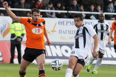 Κόρμπος: «Να κλείσουμε τους χώρους»