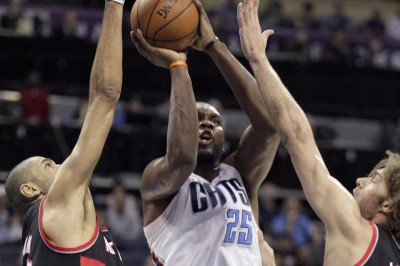 Σάρλοτ Μπόμπκατς: Κατέστρεψαν τους Μπλέιζερς! (videos)