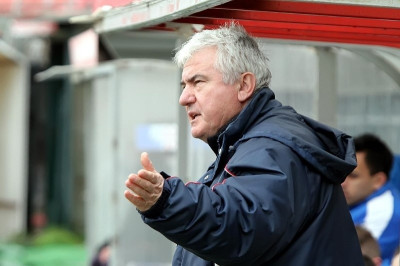 Κατσαβάκης: «Απαράδεκτο να τελειώνει το πρωτάθλημα τον Μάρτιο»