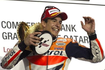 Moto GP: Ο Μάρκεζ και τα... καυτά κορίτσια του (videos)