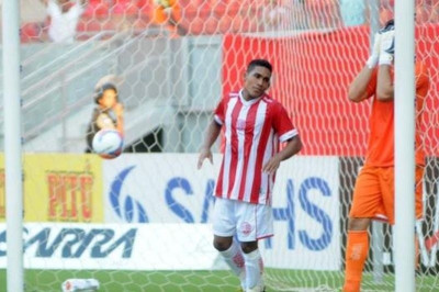 Καλά της έκανε, αυτό είναι αυτογκόλ! (video)