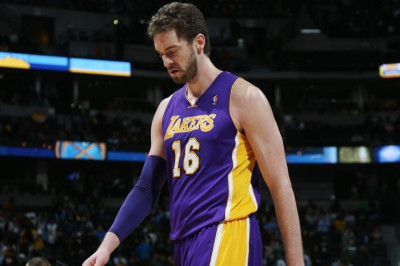 Λος Άντζελες Λέικερς: Θύμα κλοπής ο Γιανγκ, ζαλάδες ο Γκασόλ