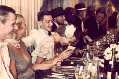 Άρσεναλ: Παρηγορήθηκαν από τη... γυναίκα του Οζίλ για το 6-0 (photos)