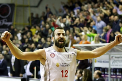 Δεληγιάννης: «Ανταγωνιστικοί με Ολυμπιακό»