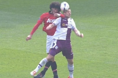 Μάντσεστερ Γιουνάιτεντ: Δεν βάζει... μυαλό ο Φελαϊνί (photos+video)