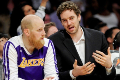 Λος Άντζελες Λέικερς: Μαζί Γκασόλ και Κέιμαν