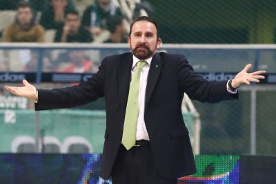 Πλάθα: «Δεν τα παρατάμε ποτέ»