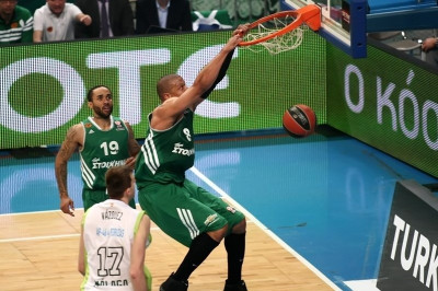 Παναθηναϊκός: Καρέ - καρέ το κάρφωμα του Μπατίστ! (photos)