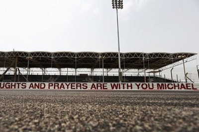 Γκραν Πρι Μπαχρέιν: Γκράφιτι… προσευχής για Σουμάχερ (photos+videos)