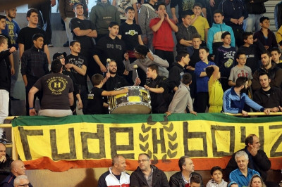 Ηλυσιακός: Πρόστιμο για τα υβριστικά