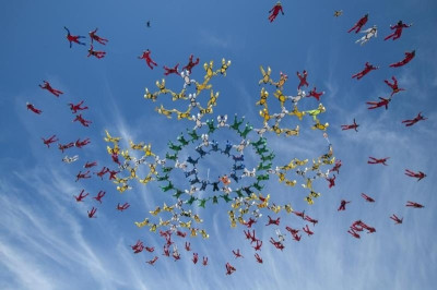 Extreme Sports: Γερμανίδα σκοτώθηκε σε Ρεκόρ Γκίνες (video)