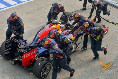 Γκραν Πρι Μπαχρέιν: Ποινές σε Ρικιάρντο και Σούτιλ