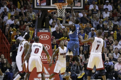 Μινεσότα Τίμπεργουλφς: Δεύτερη παράταση και… κάτω οι Χιτ (video)