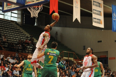 Τουρκία: Έχασε με 60 πόντους ο Ταπούτος