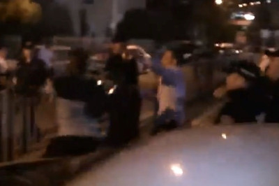 Ισραήλ: Παίκτης επιτέθηκε με αντικείμενα σε οπαδούς! (video)