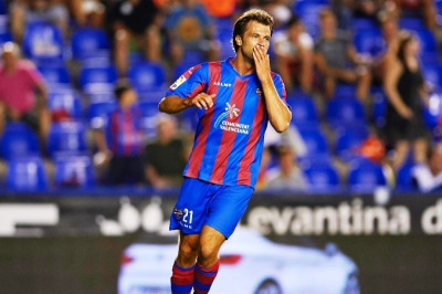 Λεβάντε: Πλήγμα με Ίβανσιτς