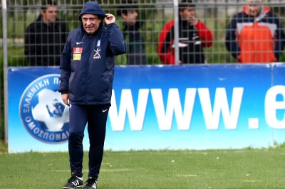 Σάντος: «Είμαι ανήσυχος για ορισμένους παίκτες»