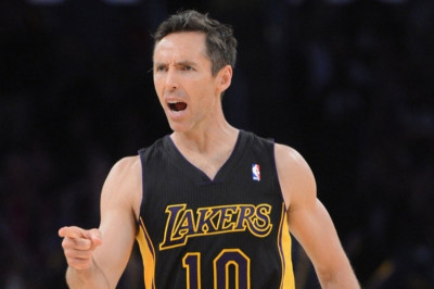 Λος Άντζελες Λέικερς: Μέσα Φάρμαρ και Νας